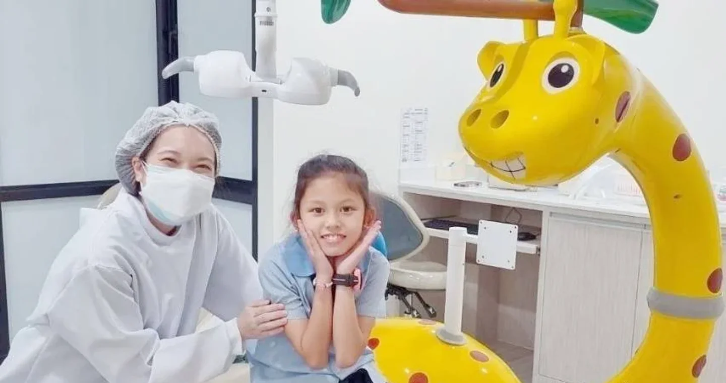 คลินิกทันตกรรม สมายลี่พลัส ฉะเชิงเทรา Smileyplus clinic cover