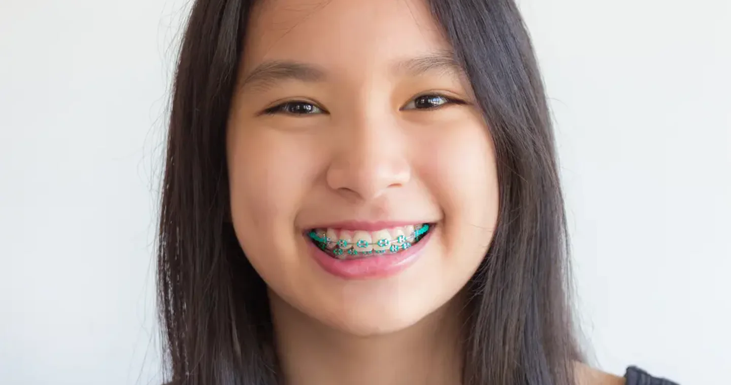 Srisuk Dental Care clinic cover